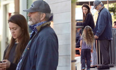 Oğluyla yaşıt güzel sevgilisinden ayrılmıştı... 70ine geldi ama durulmak bilmiyor... Hayali 10 çocuklu bir baba olmak