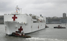 Trumptan Grönland hamlesi: Hastane gemisi yola çıkıyor