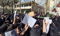 İranda gösteriler sürüyor: Hükümete gensoru tehdidi