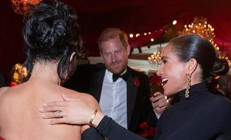 Sadece babasının sarayının değil zengin evinin kapıları da yüzlerine kapandı