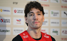 Cedi Osman: İlk galibiyetin anlamlı olabilmesi için kazanmalıyız