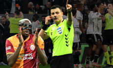 Beşiktaş - Galatasaray derbisinin hakem yönetimini Trio inceledi: Osimhen de Orkun da kırmızı kart görmeliydi