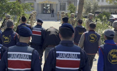 Aydında dehşet Annesini odunla başına vurarak öldürdü