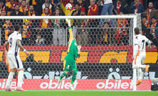 Uğurcan Çakırdan fair-play örneği