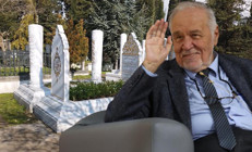 İlber Ortaylı son yolculuğuna uğurlanıyor: İlber Hoca tarihin kalbine defnedilecek