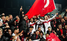 Efsanelerden A Milli Takıma büyük destek: Canıgönülden destekleyeceğiz