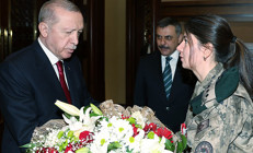 Cumhurbaşkanı Erdoğan, Bakan Çiftçi ve beraberindeki polisleri kabul etti