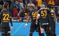Galatasaray, Avrupanın zirvesinde Bayern Münih, Barcelona...