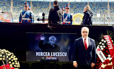 TFF Yönetim Kurulu Üyesi Aküzüm, Lucescunun cenaze ve anma törenlerine katıldı