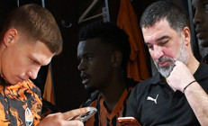 Shakhtar Donetskin liderlik maçında hava saldırısı alarmı Arda Turan 45 dakika bekledi