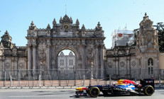 Formula 1 aracı İstanbul sokaklarında: Bir anda geçti, neye uğradığımı şaşırdım