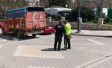 Kahreden ölüm Dedesi ile parktan dönen 3 yaşındaki çocuğa kamyonet çarptı