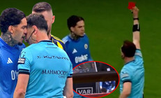 Fenerbahçede Ederson depremi Galatasaray derbisinde kırmızı kart gördü