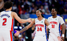 NBAde Pistons ve Cavaliers konferans yarı finaline yükseldi