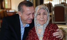 Cumhurbaşkanı Erdoğandan Anneler Günü mesajı