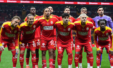 Galatasarayda ayrılık kararı verildi İşte yerine gelecek isim