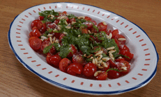 Pesto soslu kiraz domates salatası tarifi (Videolu) Pesto soslu kiraz domates salatası tarifi (Videolu)