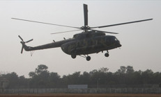 Pakistan ordusuna ait helikopter düştü