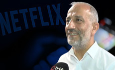 Netflix, matematik öğretmeni Mustafa Gülere milyonlar ödeyecek Öğrencisinin dikkatiyle fark etti: Ben bir özür beklerdim