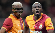 Dünya devleriyle anılıyordu Osimhen’den ayrılık iddialarına yanıt