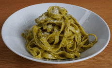 Pesto soslu makarna tarifi (Videolu)
