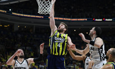 Basketbol Süper Ligi play-off final serisinde dördüncü maç yarın oynanacak