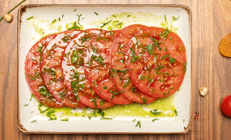 Sarımsaklı domates salatası tarifi