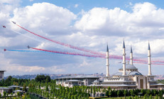 ABD Başkanı Trumpa A  tipi resmi törenle karşılama... Törende ilgi çeken detay
