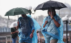 Meteorolojiden gök gürültülü sağanak uyarısı İstanbul için tarih verildi