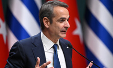 Miçotakis: F35 açıklamasına yorum yapmam