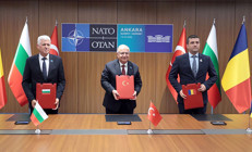 Milli Savunma Bakanı Güler, Bulgaristan ve Romanya ile Karadeniz mutabakatı imzaladı