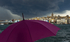 İstanbul dahil 5 il için sarı kodlu meteorolojik uyarı Kuvvetli ve gök gürültülü sağanak etkili olacak... AKOM saat verdi