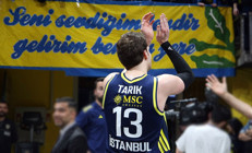 Fenerbahçe, Tarık Biberovice veda etti
