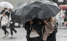 Kuvvetli yağışa dikkat Meteorolojiden sel, su baskını, dolu yağışı ve fırtına uyarısı...