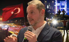 Berat Albayrak 15 Temmuz gecesi yaşananları anlattı: Uçağımızdaki pilotlardan biri FETÖcüydü