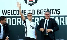 Leandro Trossard imzayı attı: Çok heyecanlıyım