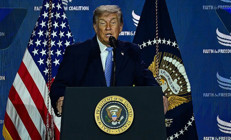 Trump: Çin 220 milyon ABDlinin seçmen bilgilerini ele geçirdi