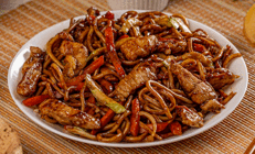 Tavuklu sebzeli noodle tarifi