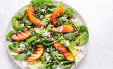 Şeftalili peynirli salata tarifi