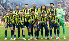 Polonya basınından Fenerbahçenin iki yıldızına övgü: Mucizeyi önlediler