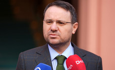 Bakan Gürlek, Behçet Oktay’ın ailesini kabul etti