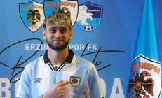Erzurumspor FK, Nariman Akhundzadayı renklerine bağladı