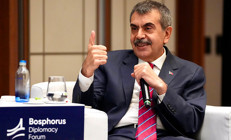 Bakan Tekin: Sınav sistemine ilişkin bir değişiklik yok, soru havuzu yeni müfredata göre olacak