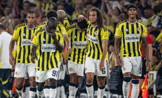 Fenerbahçe, Lyon maçı kadrosunu UEFAya bildirdi