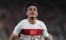 Eintracht Frankfurttan Can Uzun açıklaması