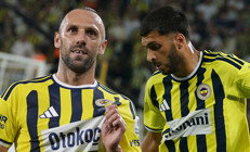 Fenerbahçede Lyon galibiyetinin şifresi Vedat Muriqi ve Oğuz Aydının konuşması ortaya çıktı