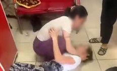 Hırsızlık için geldikleri eve ikinci kez girdiler, yakalanınca sara nöbeti tiyatrosu oynadılar