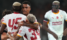 Galatasarayda Osimhen telaşı: Kusursuz seriyi Başakşehirde sürdürdü, sakatlanıp çıktı