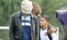 Eski kocasından ünlü oyuncuya şok suçlama: Aptal gibi görünüyorsun deyip 12 yaşındaki oğlumuzu boğmaya çalıştı