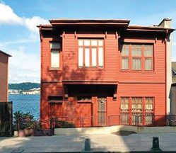 Kuzguncuk’ta başlayan masal Venedik’te devam ediyor